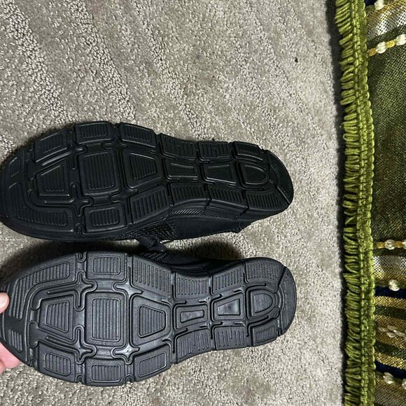 Black Lightweight Sporty Mary Jane Sneakers | Size 36 (Fits 35) | Velcro Strap - Picture 3 of 5